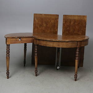 HALVMÅNEBORD, ett par, 1800-tal.