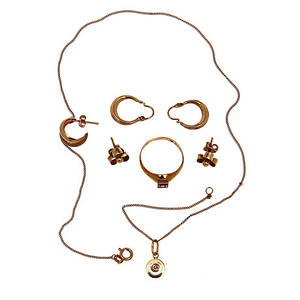 GULD, 8 delar, vikt 6,5 gram.