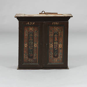 HÄNGSKÅP, märkt 1725.