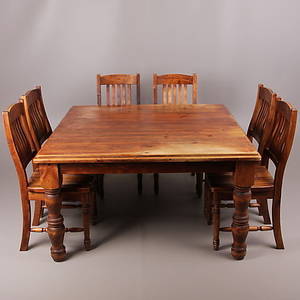 MATSALSMÖBEL, furu, 7 delar, samtida.