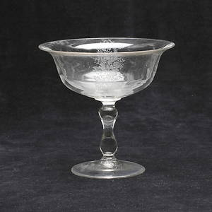 SKÅL PÅ FOT, glas, 1900-talets första hälft.