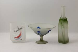 Konstglas, 3 delar