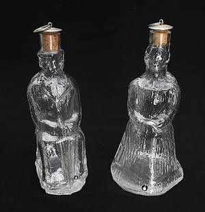 GLASKARAFFER MED PROPP, Pukeberg, 1900-talets senare hälft.