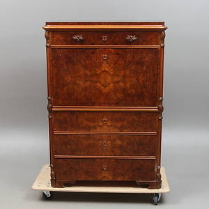 CHIFFONJE, delvis rotfanér, 1800-tal.