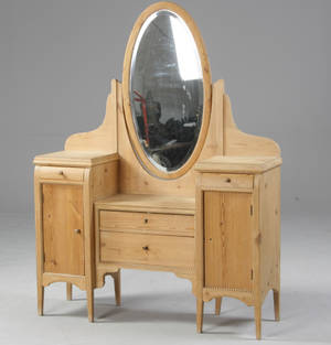 Toiletmøbel af fyrretræ, 1900-tallet