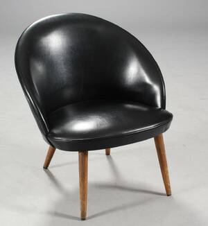 Dansk møbelproducent. Lænestol