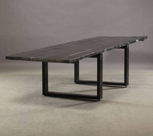 Langbord  plankebord, massivt sortmalet planker. Denne vare er sat til omsalg under nyt varenummer 4148197