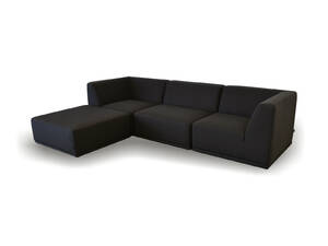 COUZ 151. Modulsofa bestående af 4 moduler, betrukket med slidstærkt SOHO stof i Antrazit. Designet af COUZ DESIGN TEAM
