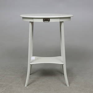 BORD MED LÅDA, 1900-tal.