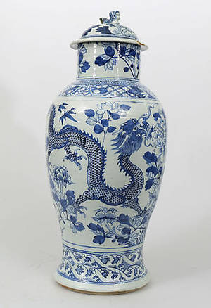 GOLVVAS MED LOCK, porslin, Kina, 1800-1900-tal.