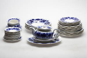 SERVISDELAR, 30 delar, flintgods, Vinranka, Gefle.