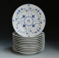 Royal CopenhagenKgl. P. Musselmalet, riflet. 11 frokosttallerkener 117811