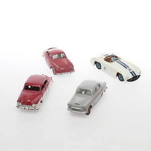 DINKY TOYS England 4 stycken bilar.