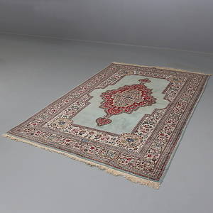 MATTA, persisk, 268x187 cm.