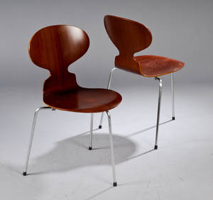 Arne Jacobsen 1902-1971. Myren. Par stole 3100 2