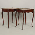 LAMPBORD, 1 par, mahogny, rokokostil.