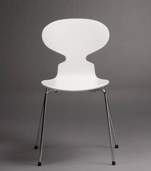 Arne Jacobsen 1902-1971. Stol myren, model 3101