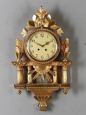 VÄGGPENDYL,  gustaviansk stil, 1900-tal.