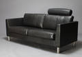 Dansk møbelproducent. Tre pers. sofa