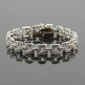 ARMBAND, 18K vitguld med diamanter.