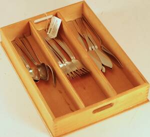 FOLKE ARSTRÖM THEBE FISKBESTICK 6  6 ST  5 ST ÖVRIGA BESTICK MEDFÖLJER