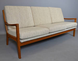 OLE WANSCHER. Zugeschrieben. SCHLAFSOFA.