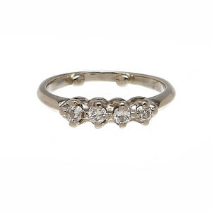 RING, 14k vitguld med 4 diamanter, totalt ca 0,50 ct.