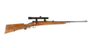 Jagtriffel, Husqvarna i kal. 8 x 57 JS med kikkertsigte.