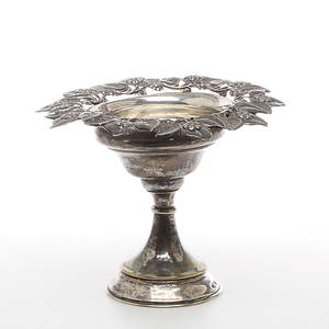 SKÅL PÅ FOT, silver, mästarstämpel K.W, Österrike-Ungern, 18001900-tal.