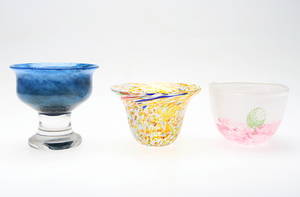 KONSTGLAS, 3 delar, bland annat Boda Åfors, 192000-tal.