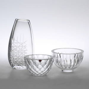 SKÅLAR, 2 st, samt VAS, glas, Orrefors.