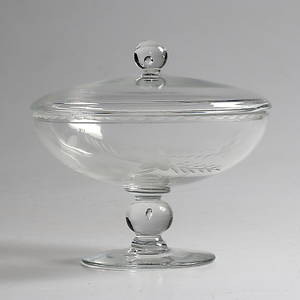 BONBONJÄR, glas, 1900-talets första hälft.