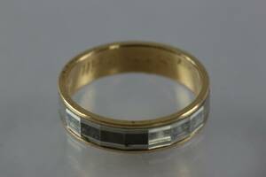 RING, rött och vitt guld, 18 k, 5,3 g