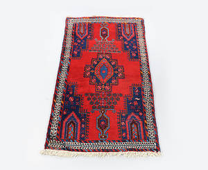 ORIENTTEPPICH. Herkunft Persien, Arschar-Region. Maße ca. 195 x 102 cm.