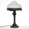 BORDSLAMPA, koppar, jugend, 1900-talets första hälft.