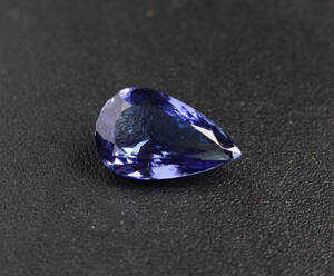 Uindtattet tanzanit, ca 5.89 ct