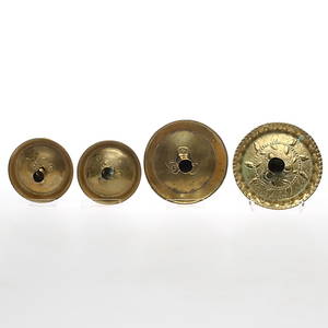 LJUSPLÅTAR, 4 st, mässing, bl a Skultuna, 171800-tal.