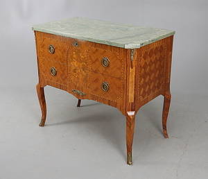 BYRÅ, gustaviansk stil, 1900-tal.