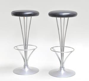 Piet Hein 1905-1996. Par barstole, model 9511