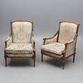 KARMFÅTÖLJER 1 par, gustaviansk stil, 19002000-tal.