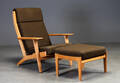 Hans J. Wegner. GE-290 lænestol med skammel 2