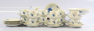 KAFFESERVIS, 37 delar Blå Blomst, Royal Copenhagen.