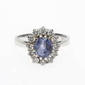 RING 18k guld med diamanter 0,49 ct samt tanzanite 1,70 ct.