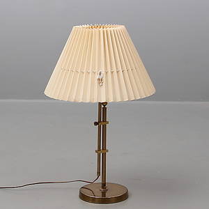 BORDSLAMPA, mässing, Bergboms, 1900-talets andra hälft.