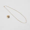 HALSBAND samt KLACKRING, 18.k, ca. 15.2 g.
