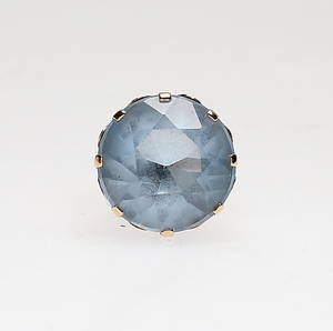 RING med sten troligen aquamarine, guld 14k.
