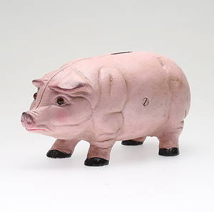 SPARBÖSSA, bemålat gjutjärn, 2000-tal.