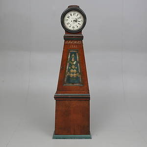 GOLVUR, ådringsmålat, daterad 1855.