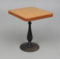 CAFEBORD, metall och trä, 1900-talets andra del.