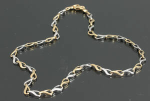 Jens. J. Aagaard. Halskæde, 14 kt guld og hvidguld Denne vare er sat til omsalg under nyt varenummer 4603283
